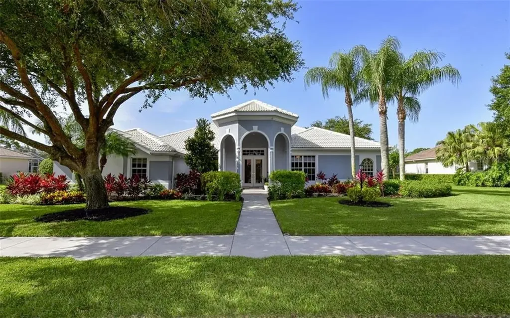 8318 Misty Wood Court Sarasota FL 34241