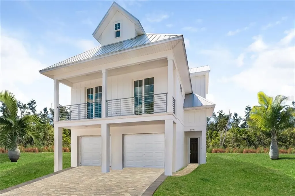 6933 Longboat Drive S Longboat Key FL 34228