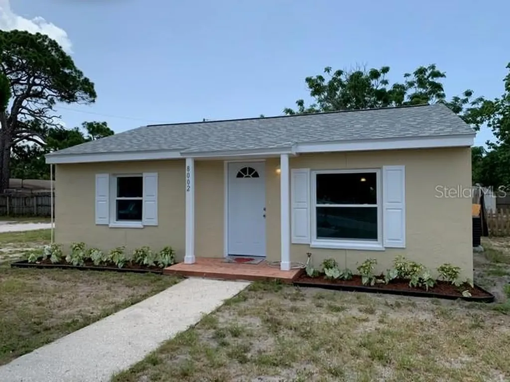 8002 50th Avenue N St Petersburg FL 33709