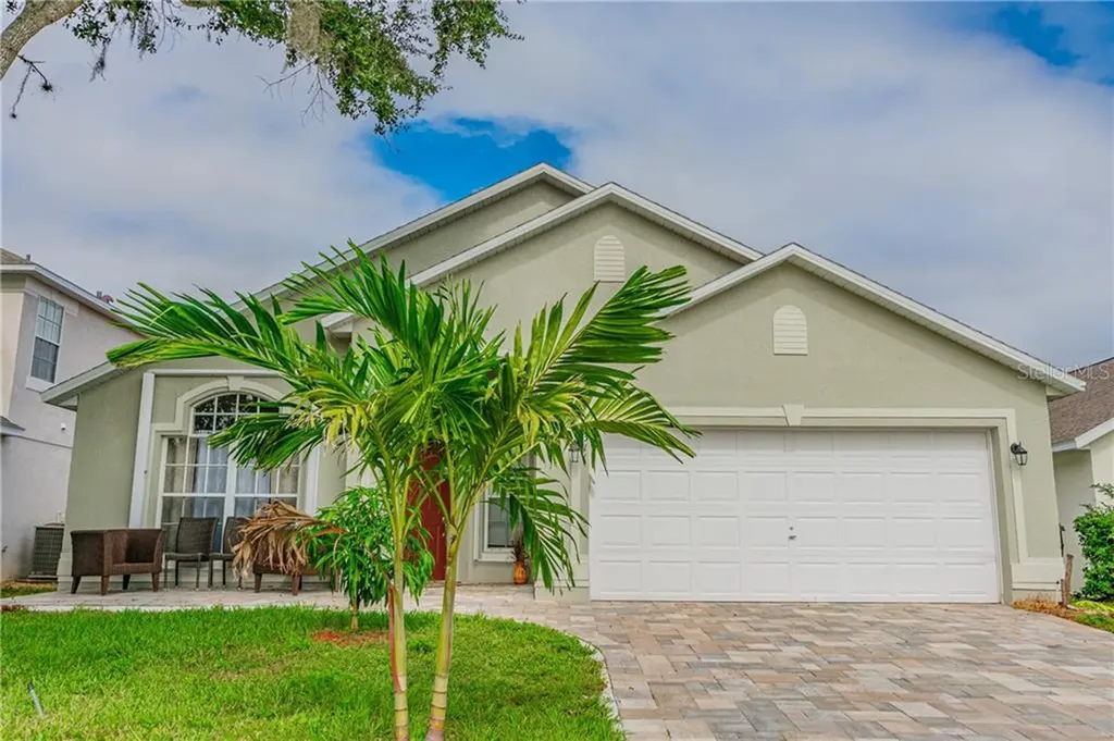 4311 Bayside Drive Kissimmee FL 34746
