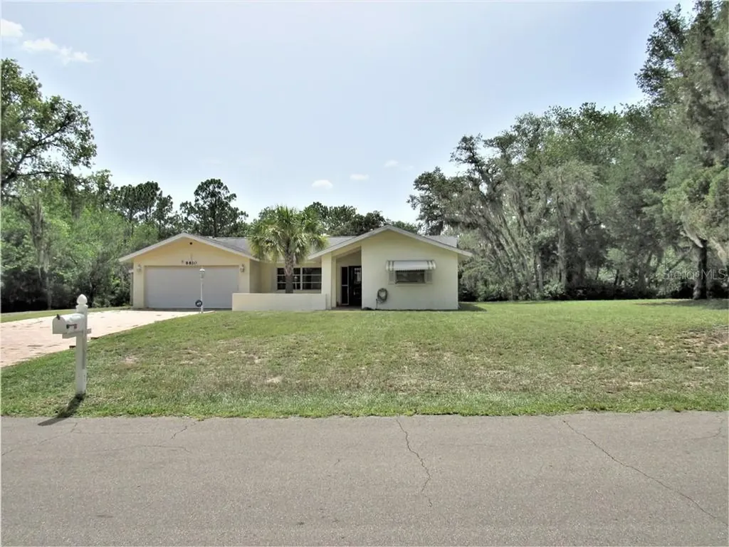 8810 SW 209th Court Road Dunnellon FL 34431
