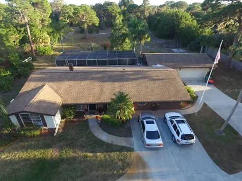1450 Bayshore Drive Englewood FL 34223