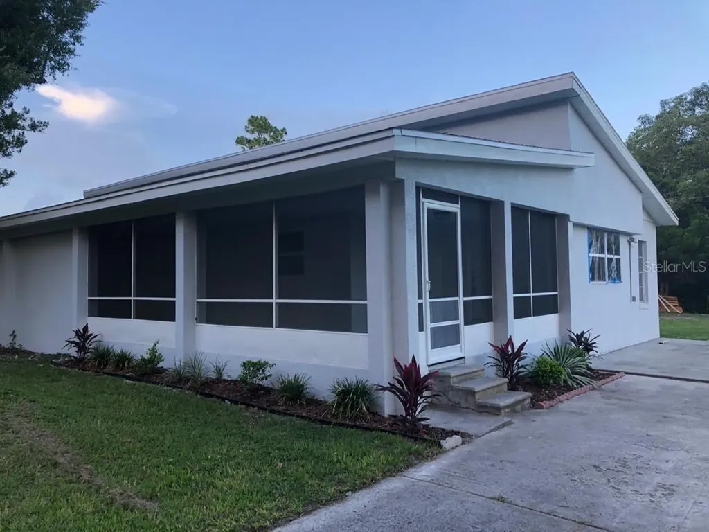 1457 E Orlando Road Orlando FL 32820