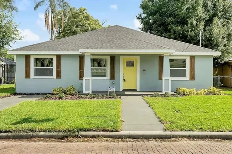 703 W Woodlawn Avenue Tampa FL 33603