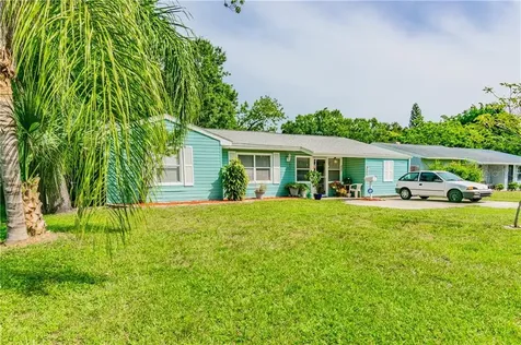 1338 Canterbury Road N St Petersburg FL 33710