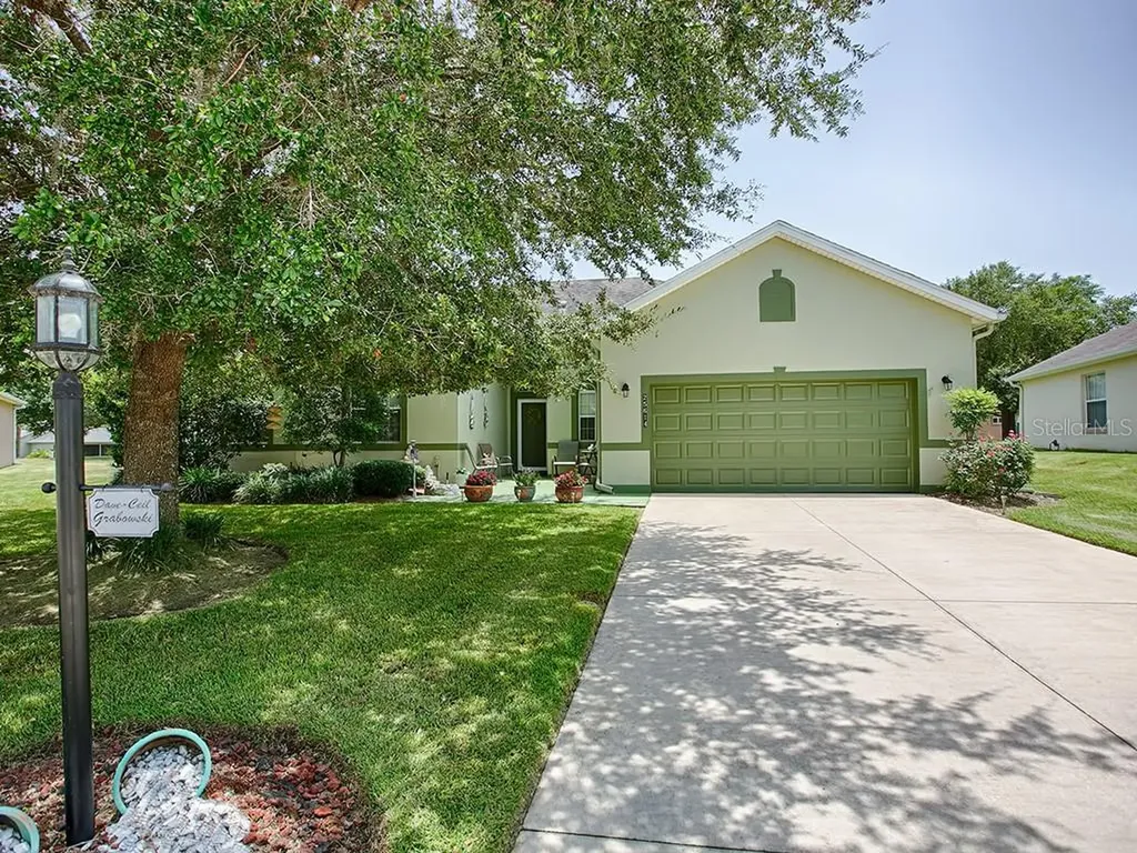 25614 Maurepas Lane Leesburg FL 34748