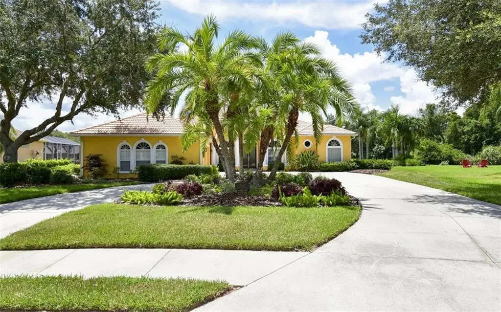 9610 Governors Club Place Bradenton FL 34202