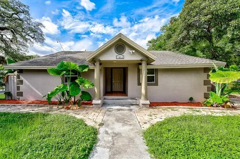 1923 E Osborne Avenue Tampa FL 33610