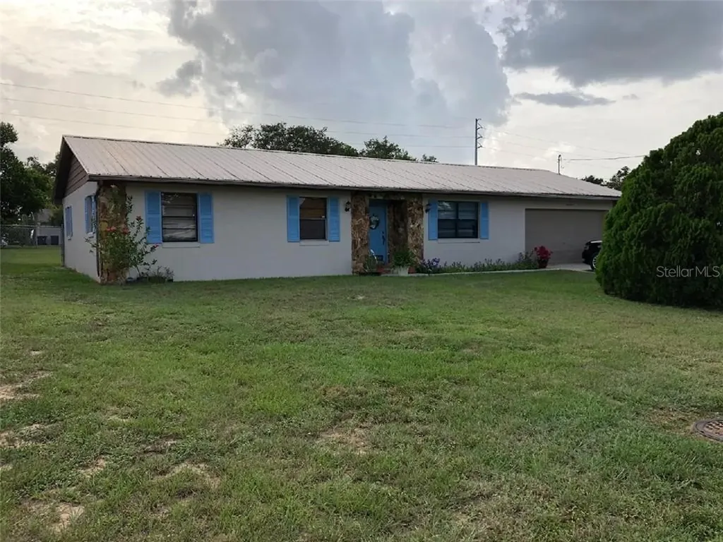 17 N Maryland Avenue Avon Park FL 33825
