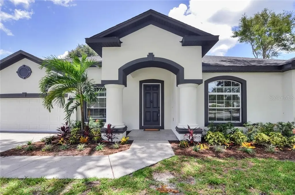 7213 Woodbrook Drive Tampa FL 33625