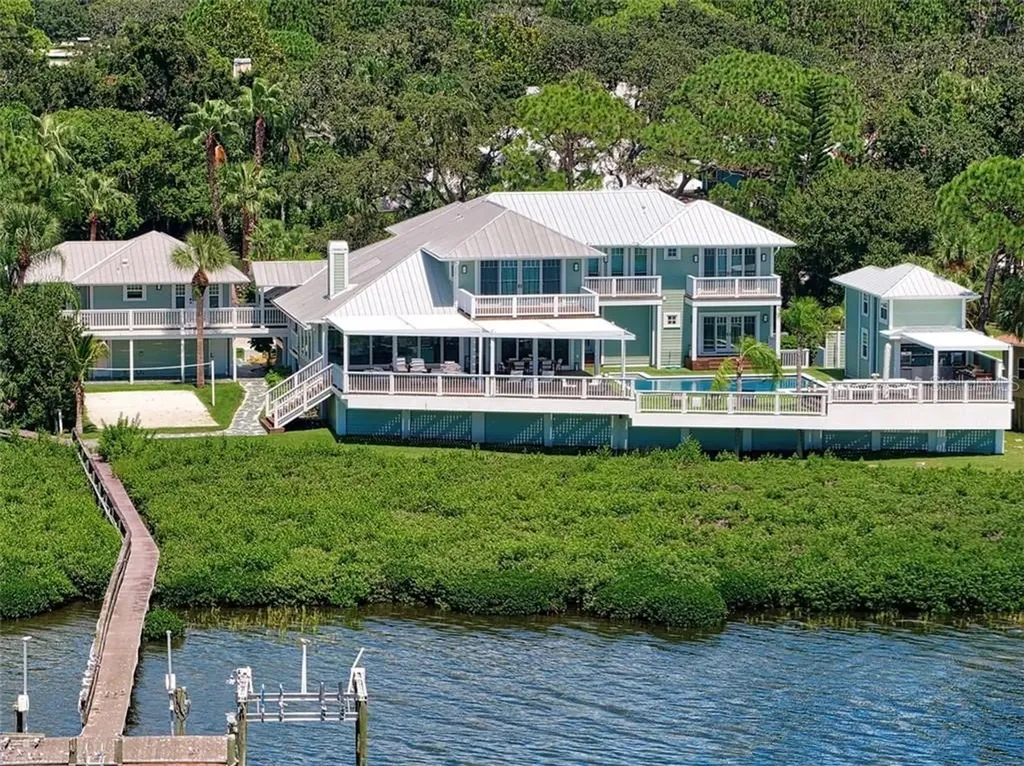 506 Hillsborough Street Palm Harbor FL 34683