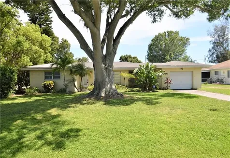 3141 Drew Street Clearwater FL 33759