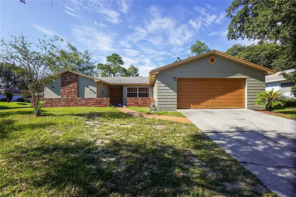 7036 Plumwood Court Orlando FL 32818