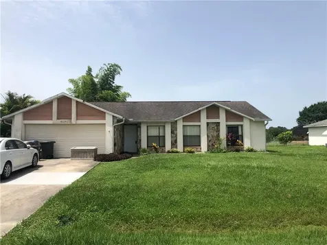 3020 Pineridge Circle Kissimmee FL 34746