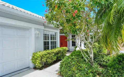 6824 Avenida Marbella Sarasota FL 34238