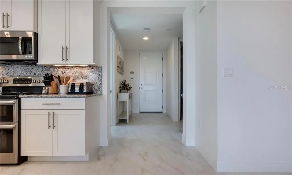 395 Aruba Circle Bradenton FL 34209