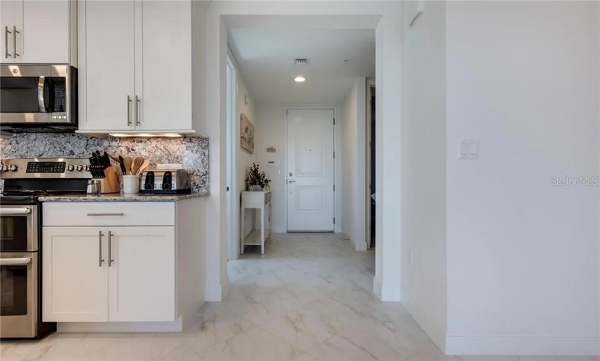 395 Aruba Circle Bradenton FL 34209
