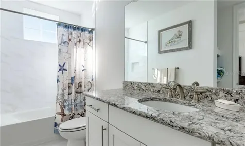 395 Aruba Circle Bradenton FL 34209