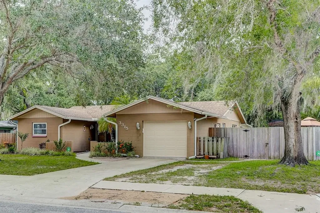 3315 Spainwood Drive Sarasota FL 34232
