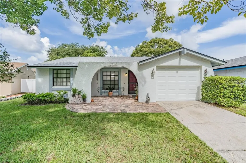 12614 Nicole Lane Tampa FL 33625