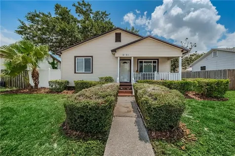 1710 38th Avenue N St Petersburg FL 33713