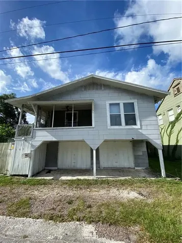 105 E Genesee Street Tampa FL 33603