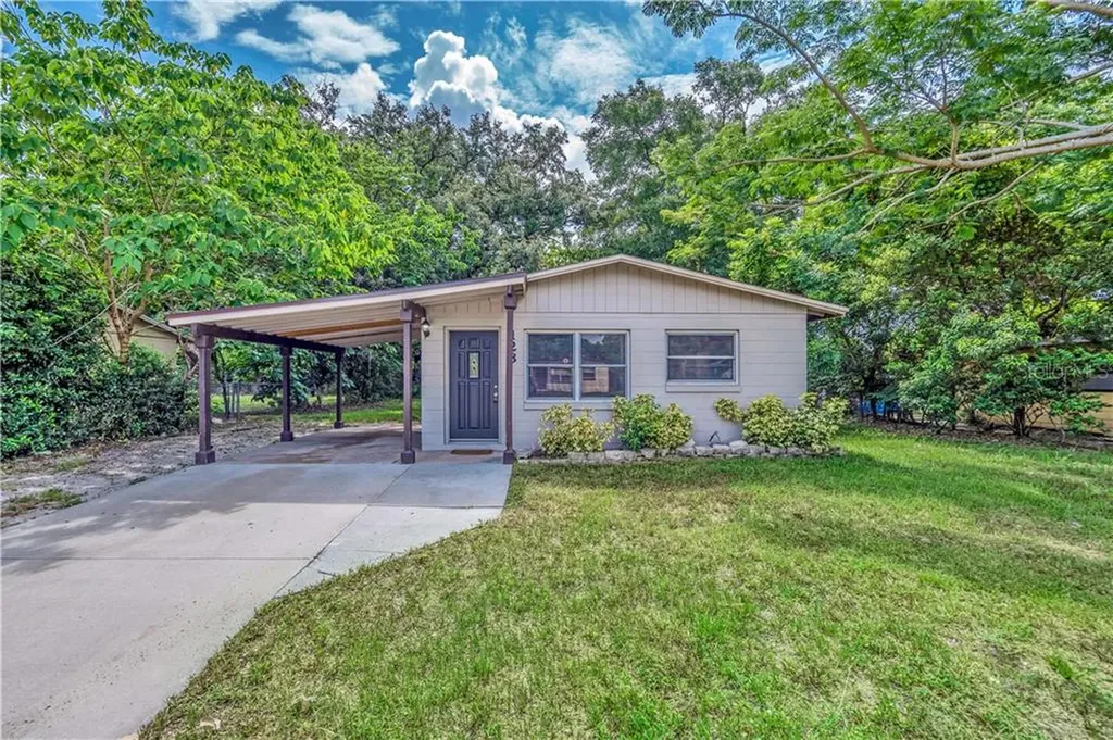 123 S Aurora Drive Apopka FL 32703