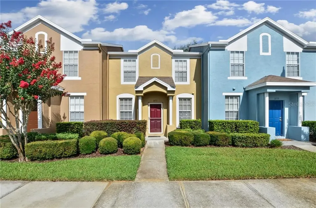 1231 Charlesworth Drive Wesley Chapel FL 33543