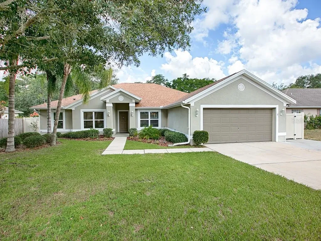 1211 N Jacks Lake Road Clermont FL 34711