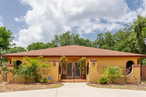 1222 Magdalene Grove Avenue Tampa FL 33613