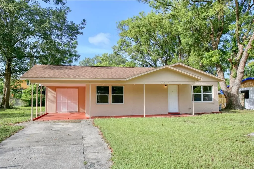 747 Oaklando Drive Altamonte Springs FL 32714