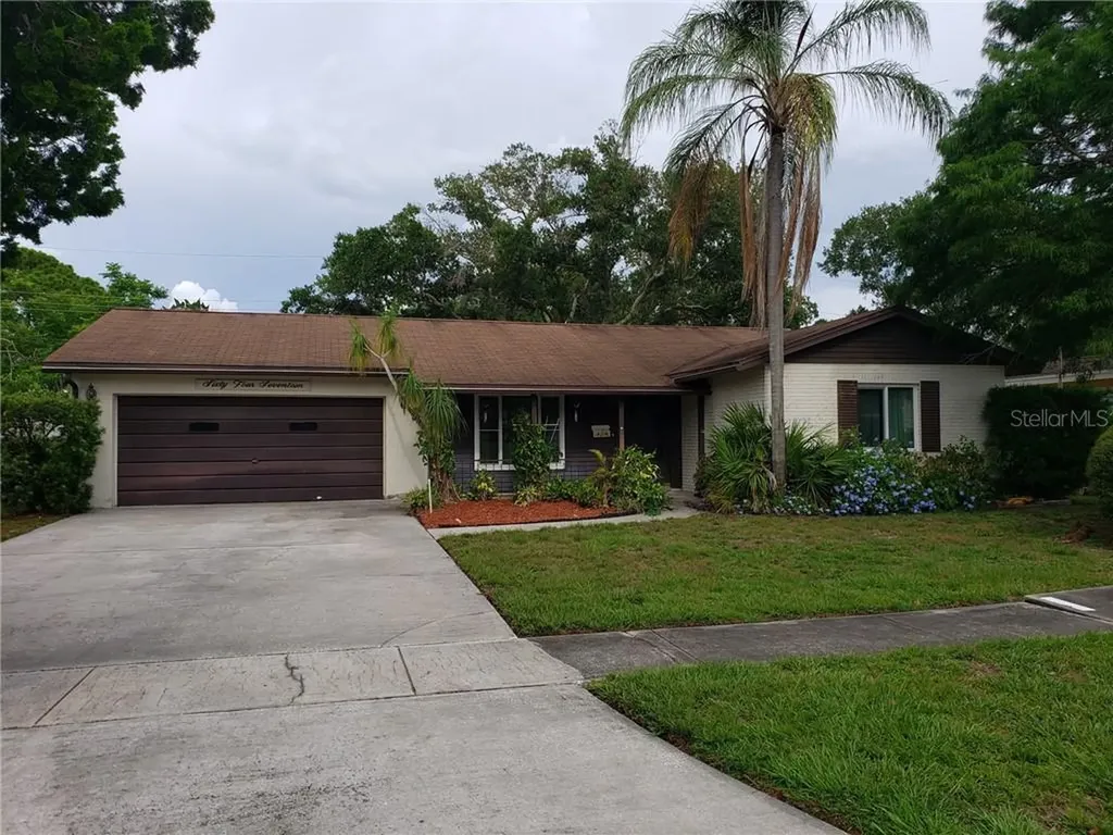 6417 Ambassador Drive Tampa FL 33615
