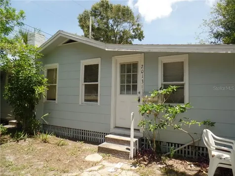 2013 32nd Avenue N St Petersburg FL 33713