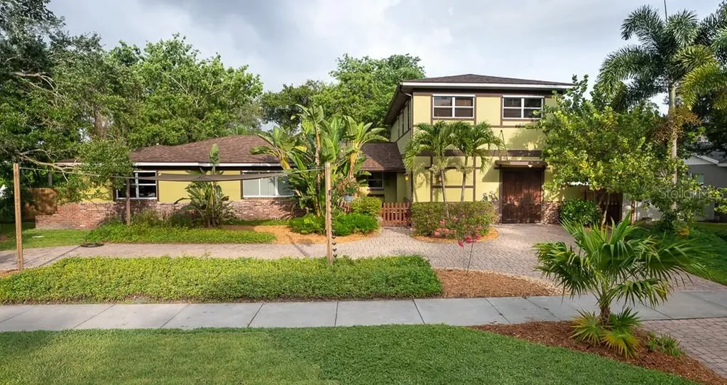 496 W Davis Boulevard Tampa FL 33606