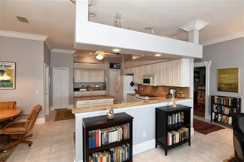 4590 Samoset Drive Sarasota FL 34241