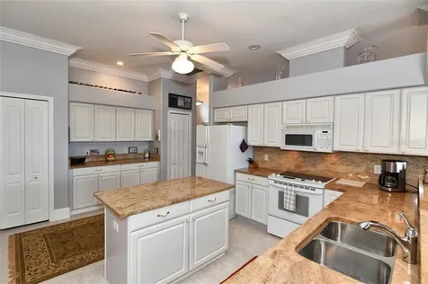 4590 Samoset Drive Sarasota FL 34241