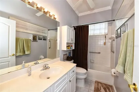 4590 Samoset Drive Sarasota FL 34241