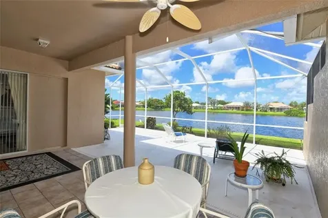 4590 Samoset Drive Sarasota FL 34241