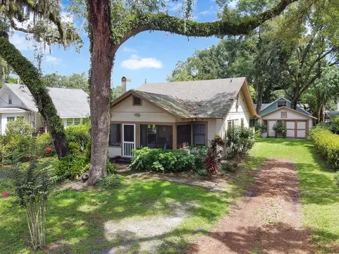 1009 Greenwood Street Orlando FL 32801