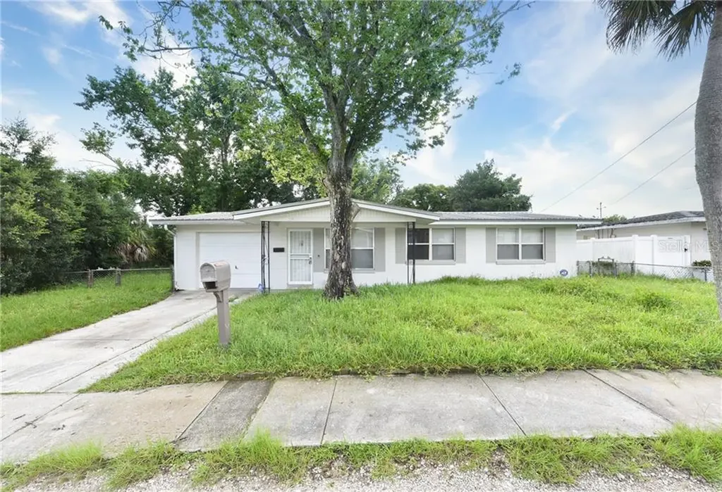 1129 Lewis Drive Daytona Beach FL 32117