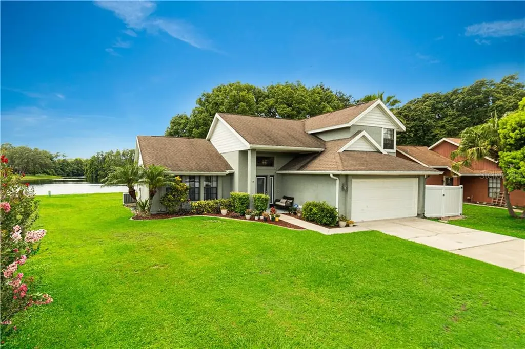 10154 Pink Carnation Court Orlando FL 32825