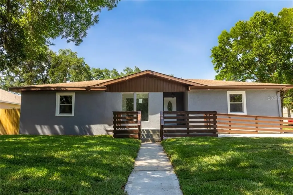 3901 W Platt Street Tampa FL 33609
