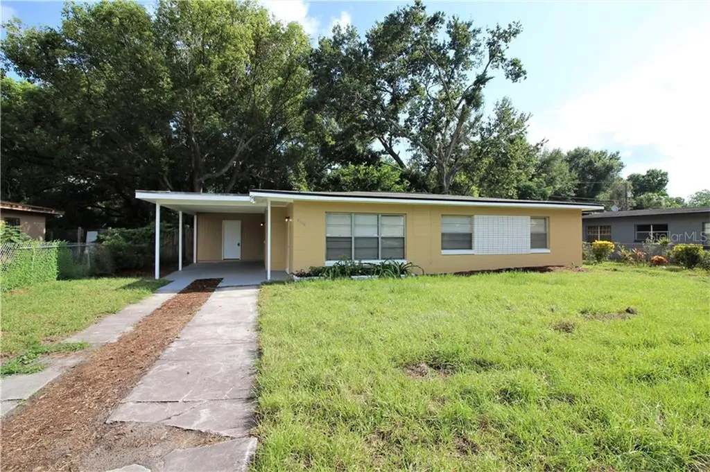 4804 E Sligh Avenue Tampa FL 33610