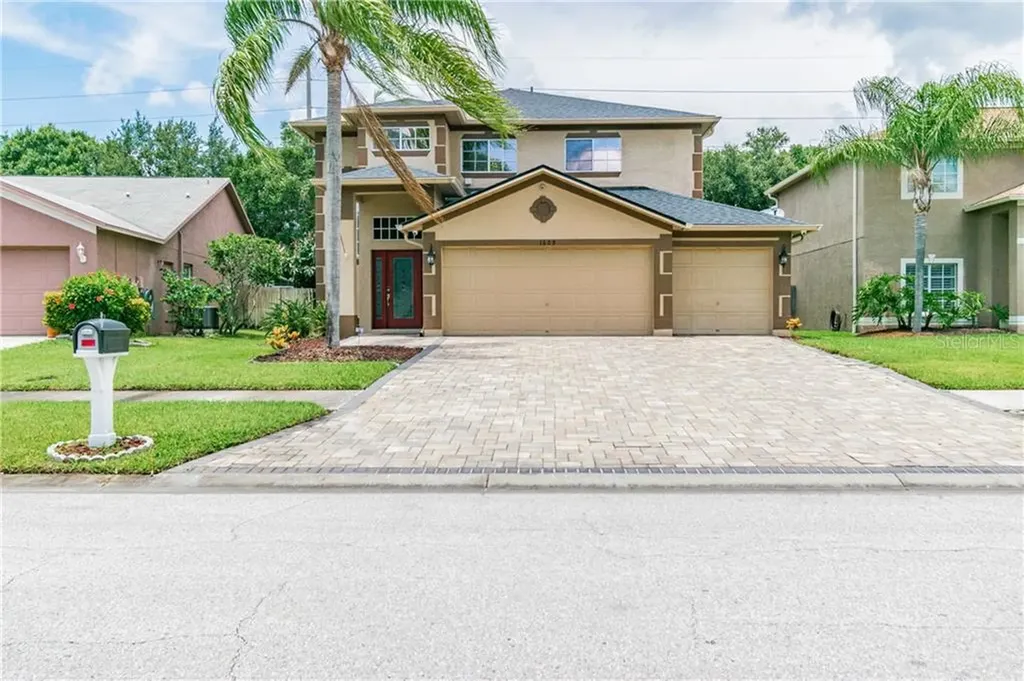 1609 Gray Bark Drive Oldsmar FL 34677