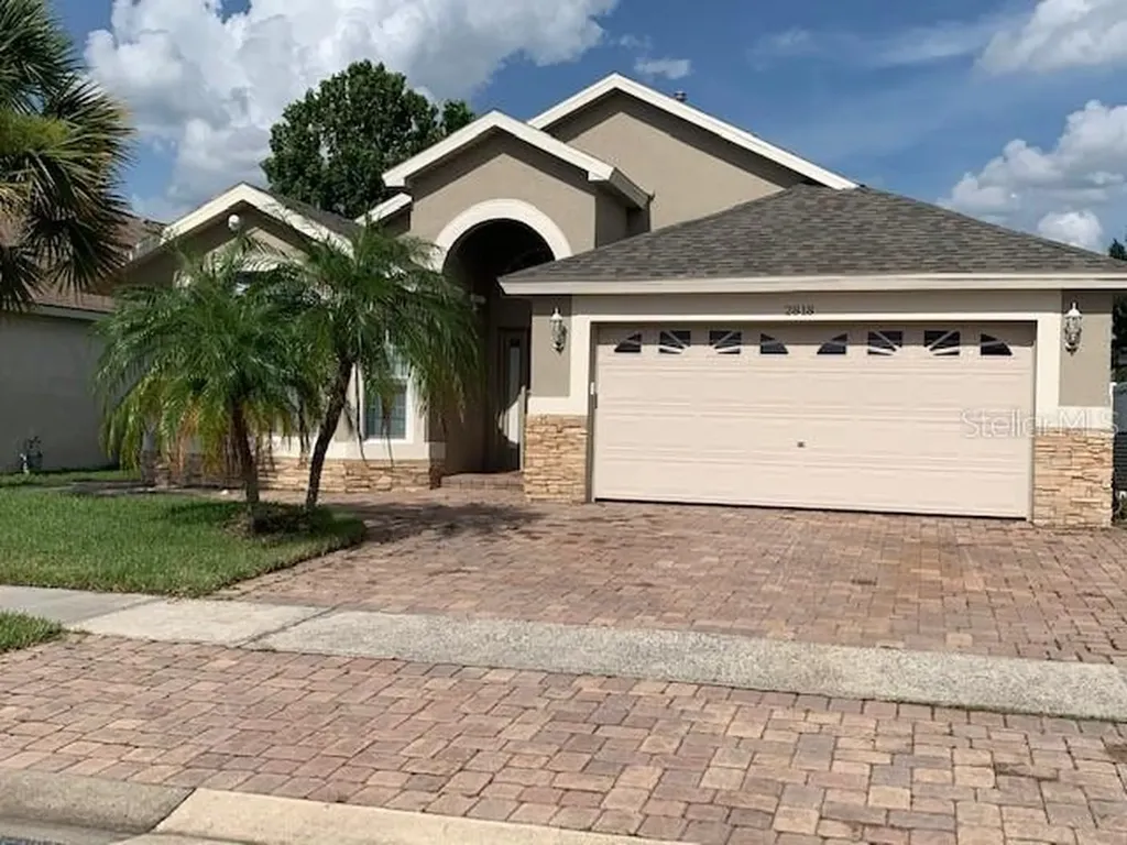 2818 Lazlo Lane Orlando FL 32837