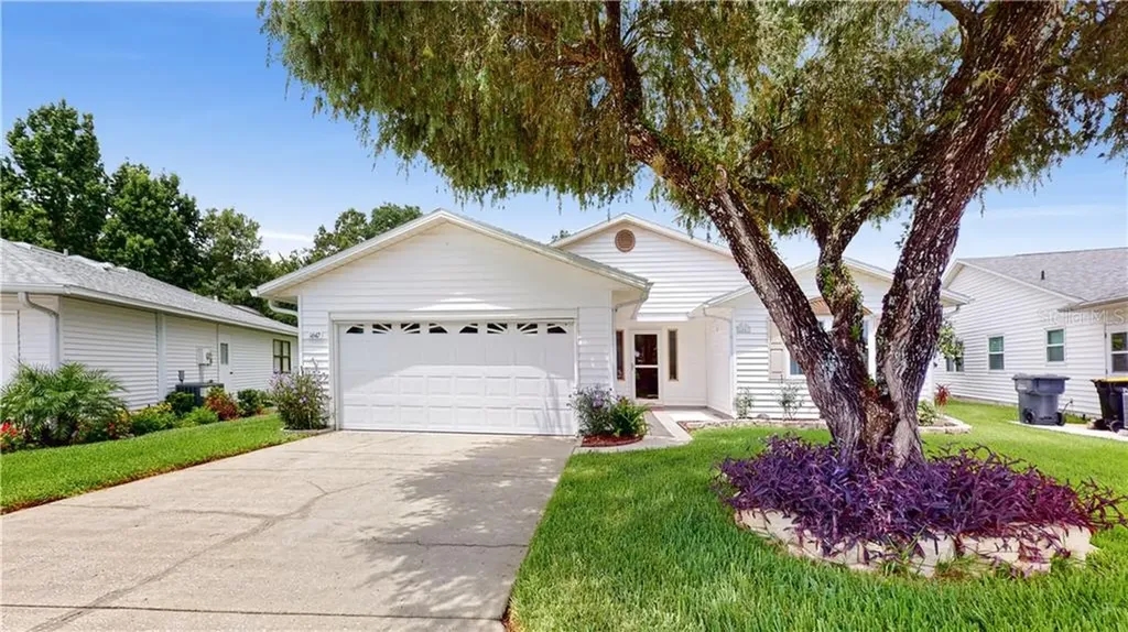 1647 Colonnades Circle N Lakeland FL 33811