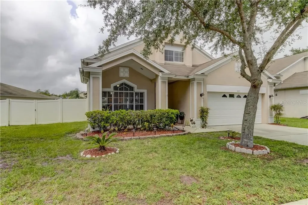 3015 Prairie Iris Drive Land O Lakes FL 34638
