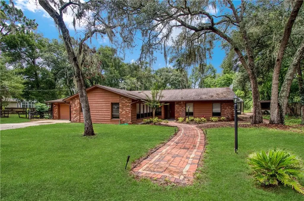 1701 Jeanette Street Apopka FL 32712