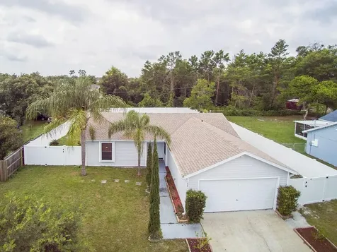 2881 Bedford Street Deltona FL 32738