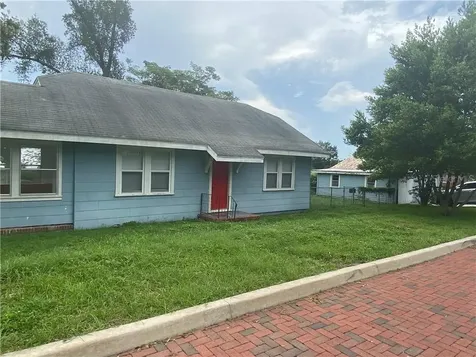 932 Oakhill Street Lakeland FL 33815